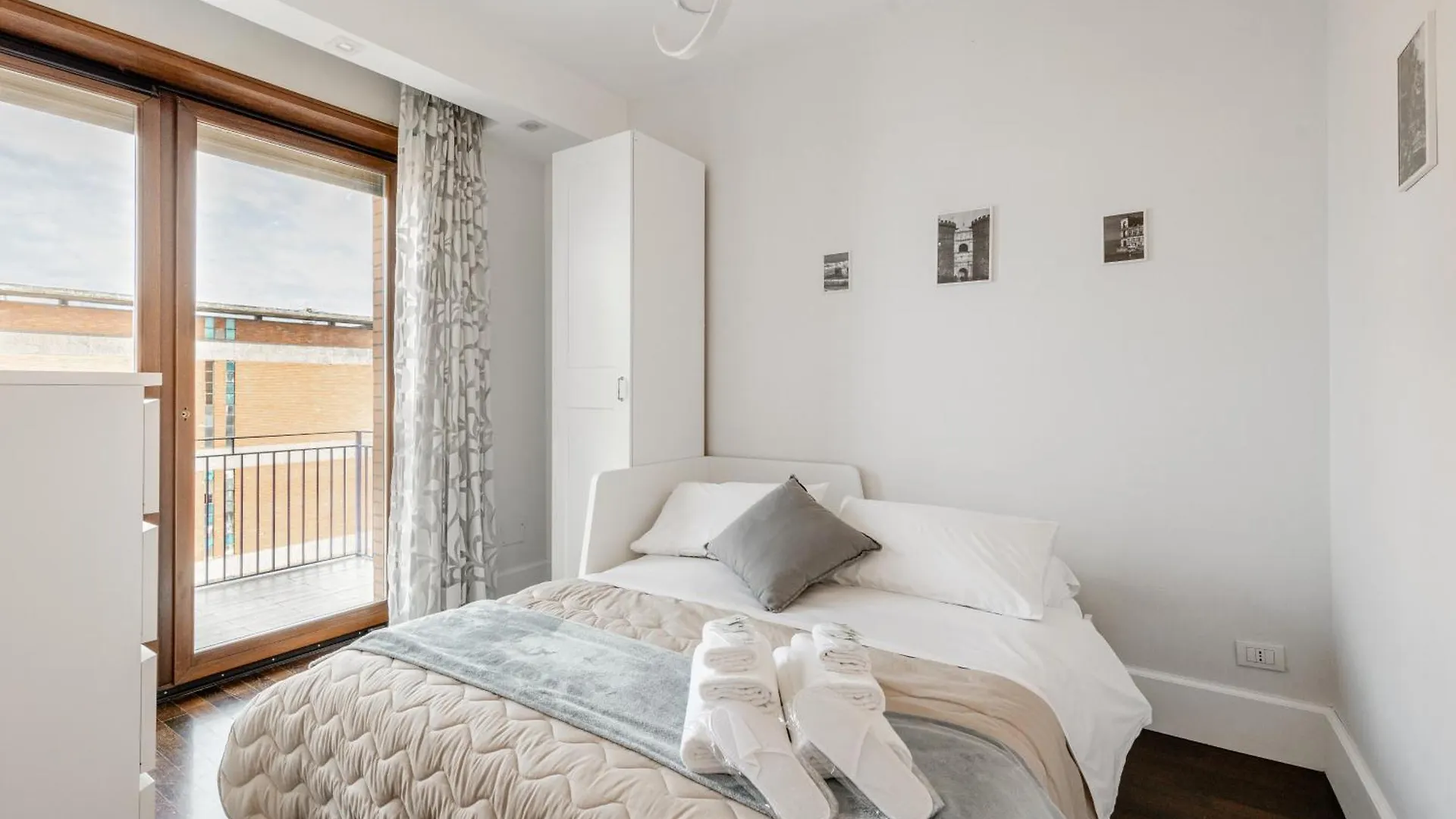Scaramantico Apartment Naples 0*,  Italy