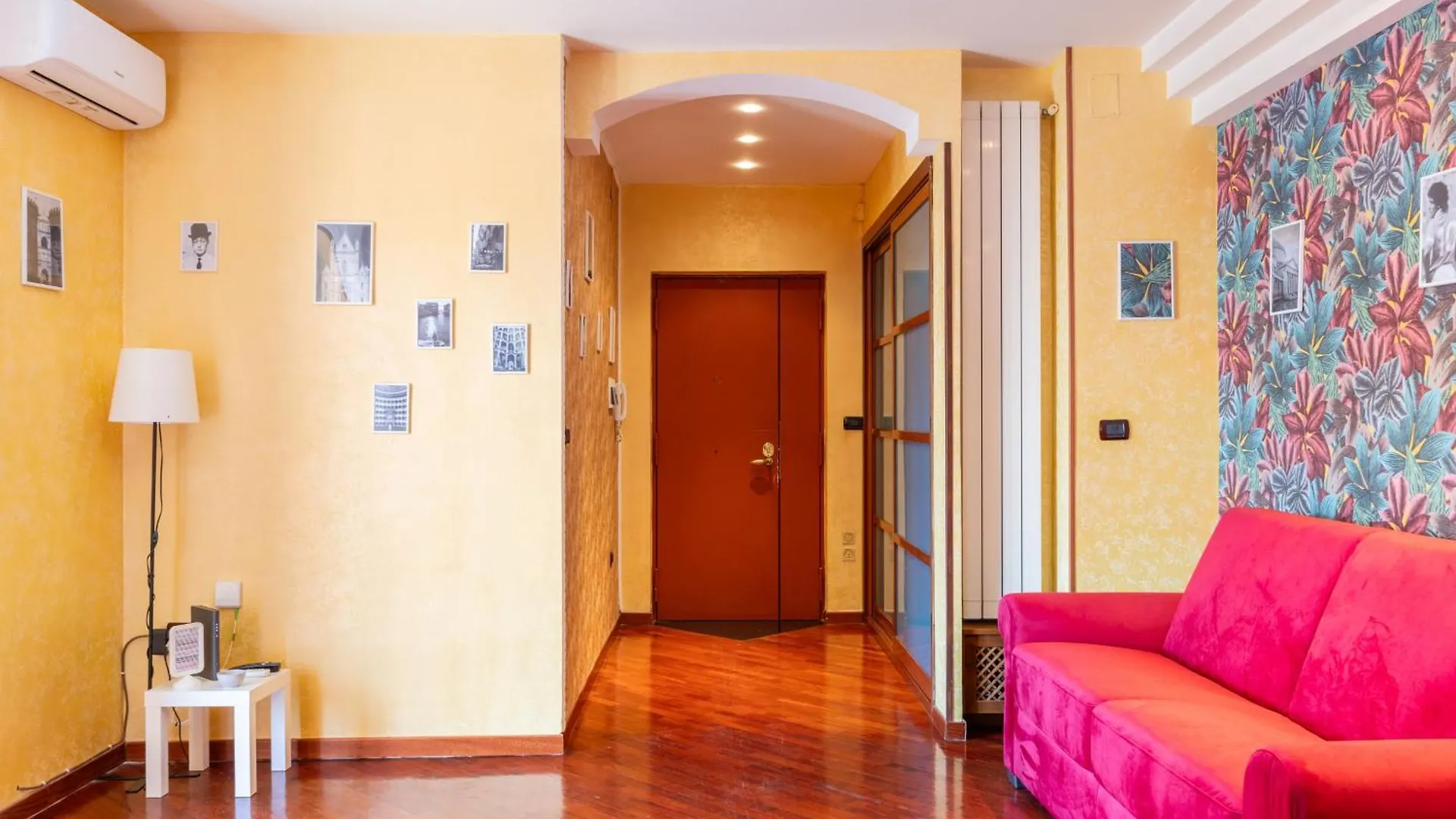 Scaramantico Apartment Naples 0*,  Italy